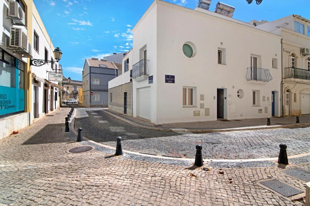 Casa Rebelo Da Silva * FAO